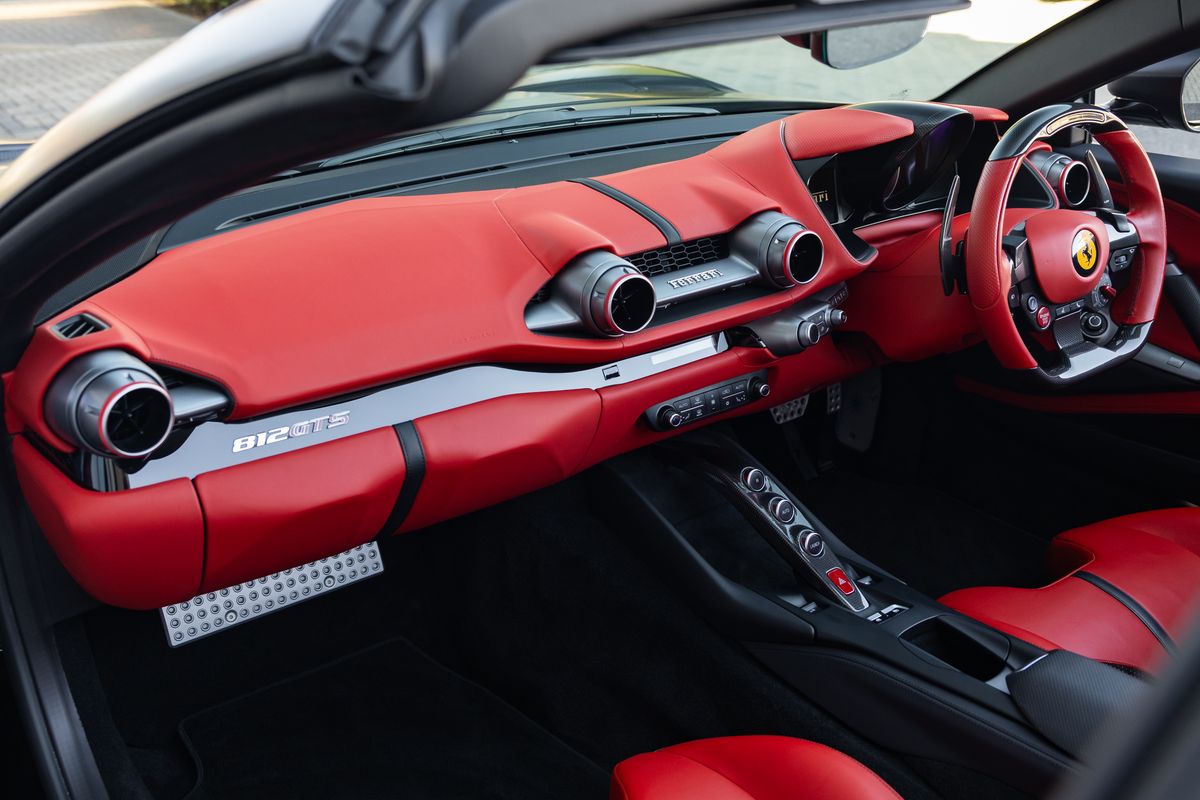 2022 Ferrari 812 GTS