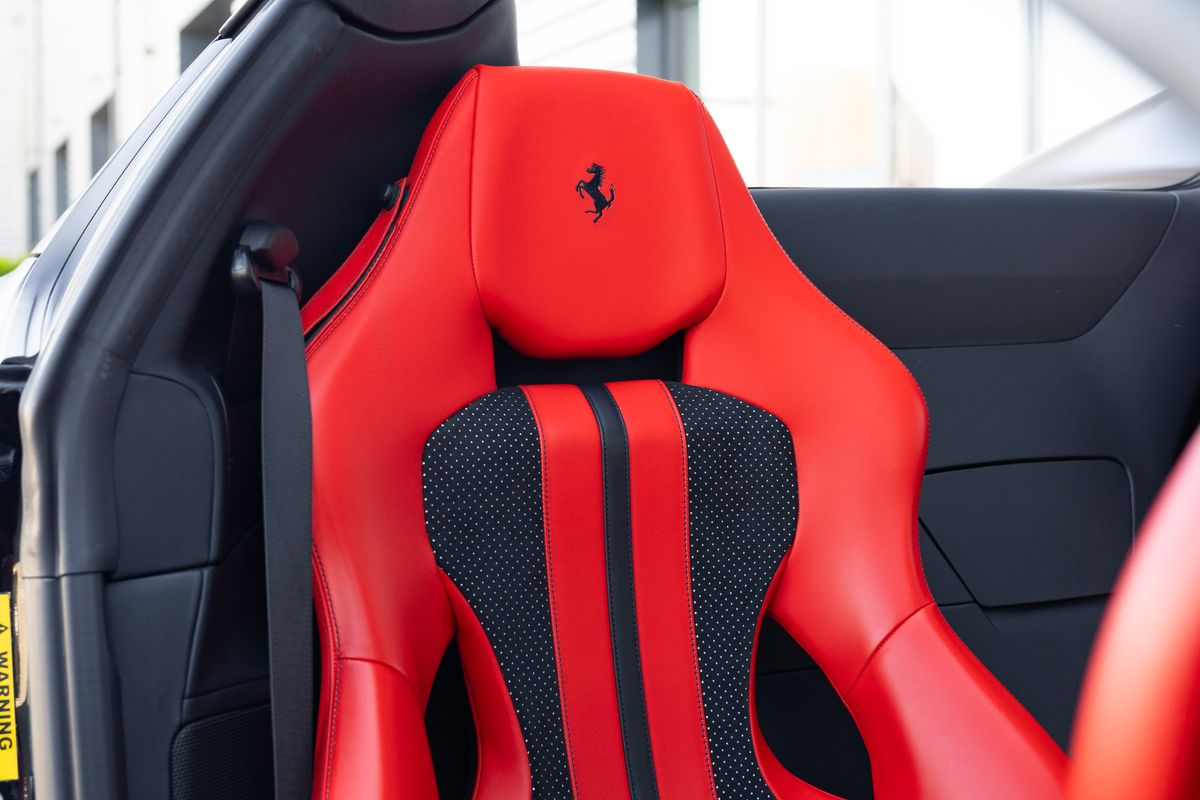 2022 Ferrari 812 GTS