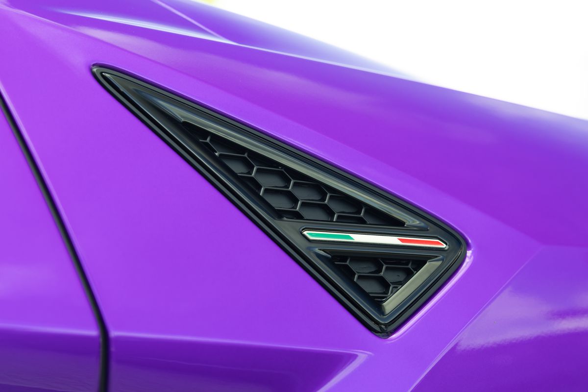 2025 Lamborghini Urus SE