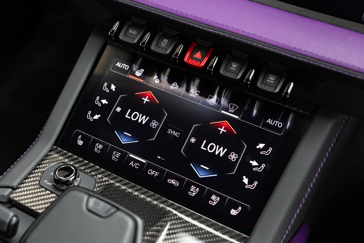 2025 Lamborghini Urus SE