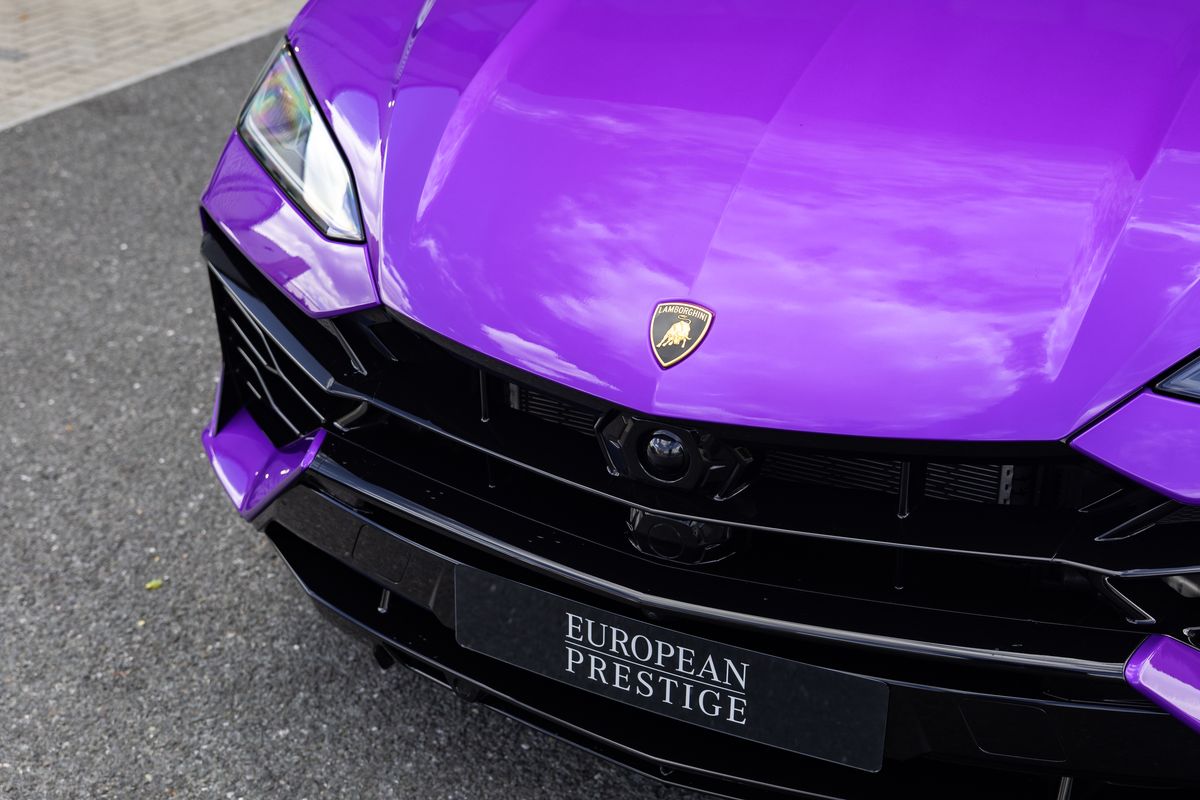 2025 Lamborghini Urus SE