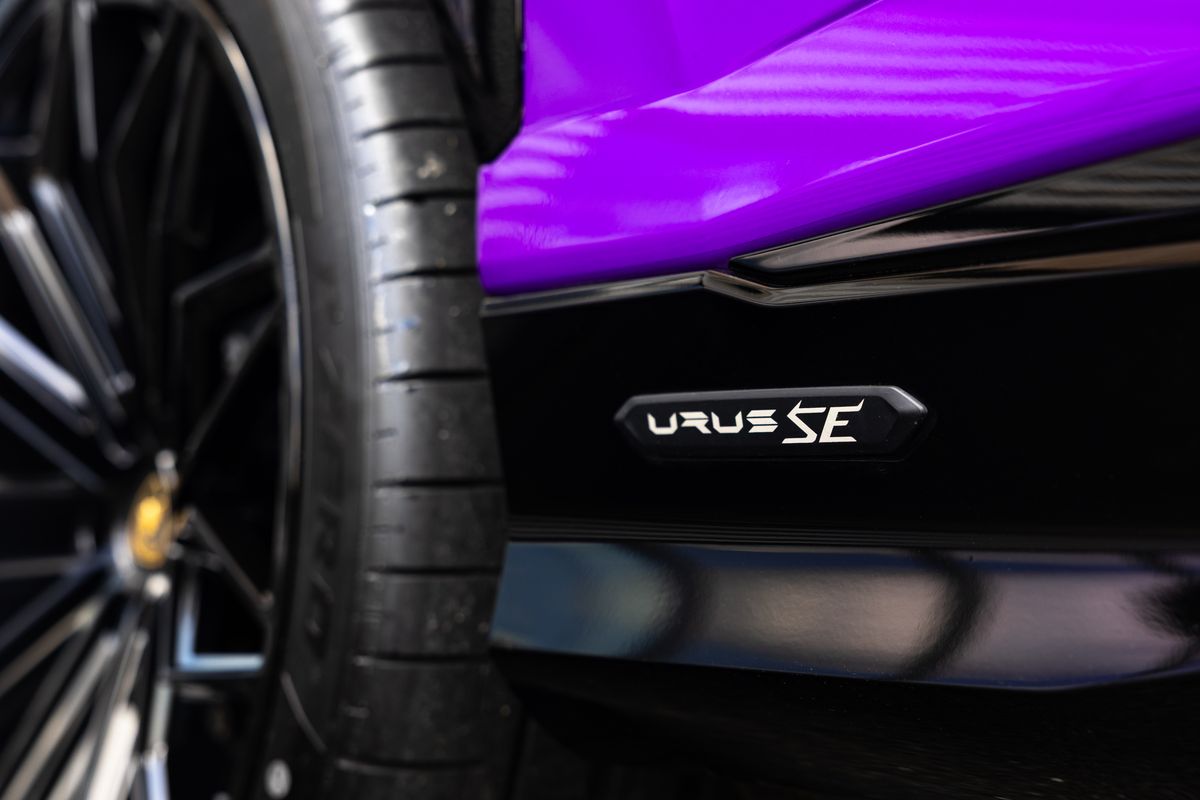 2025 Lamborghini Urus SE