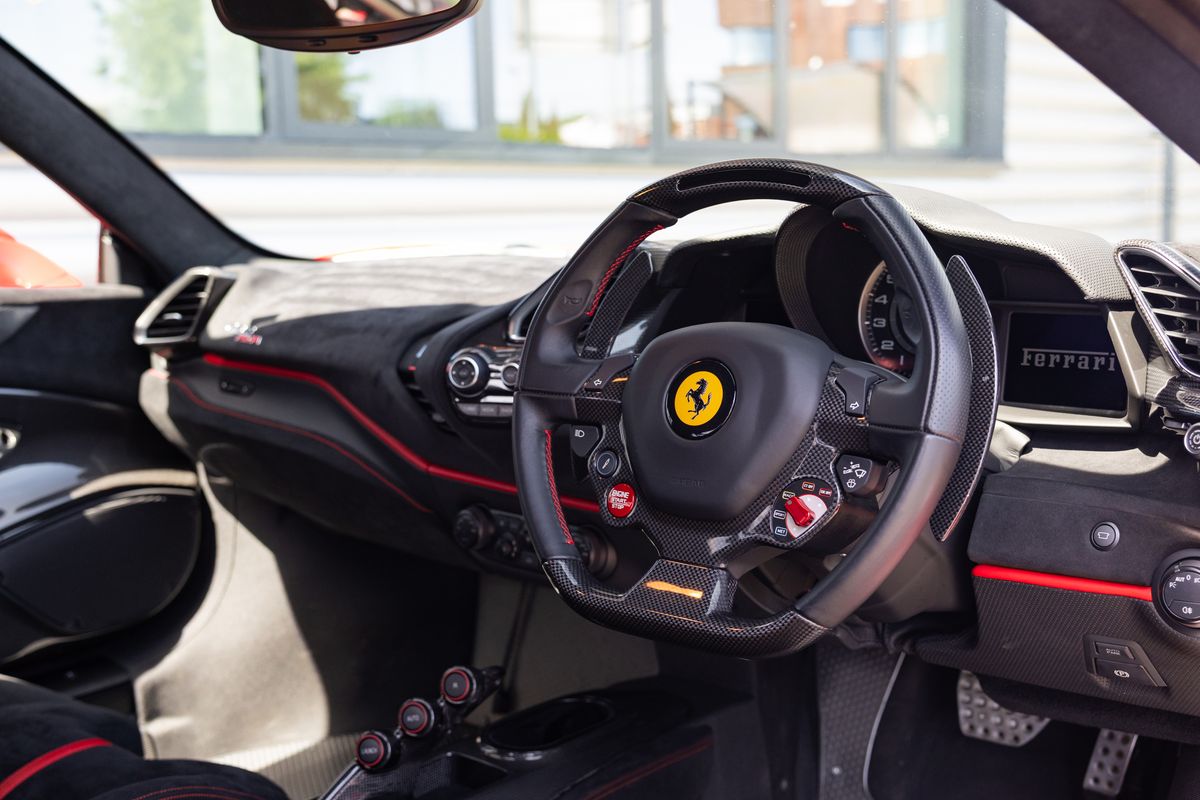 2019 Ferrari 488 Pista