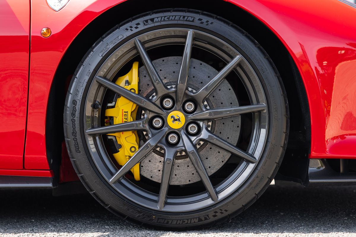2019 Ferrari 488 Pista
