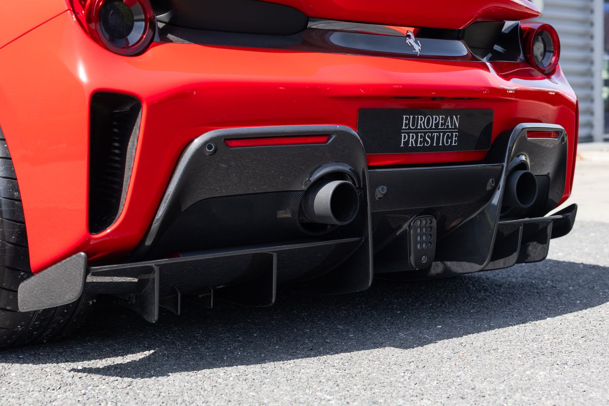 2019 Ferrari 488 Pista