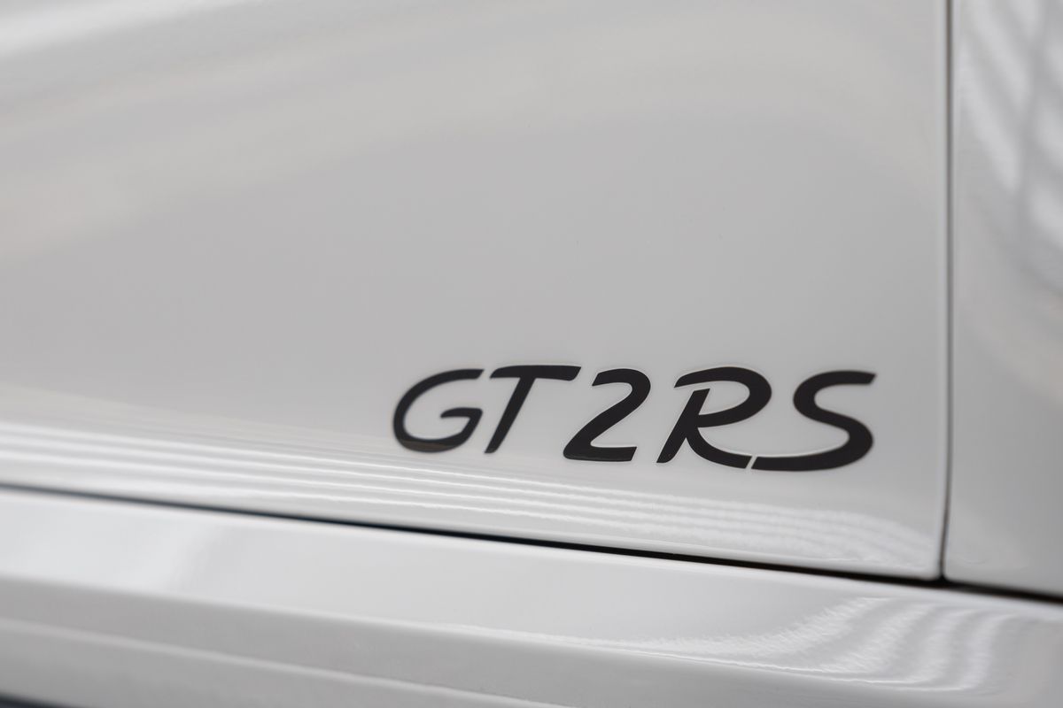 2018 Porsche 911 (991.2) GT2 RS Weissach