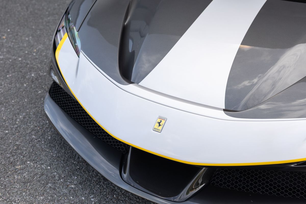 2022 Ferrari SF90 Spider Assetto Fiorano