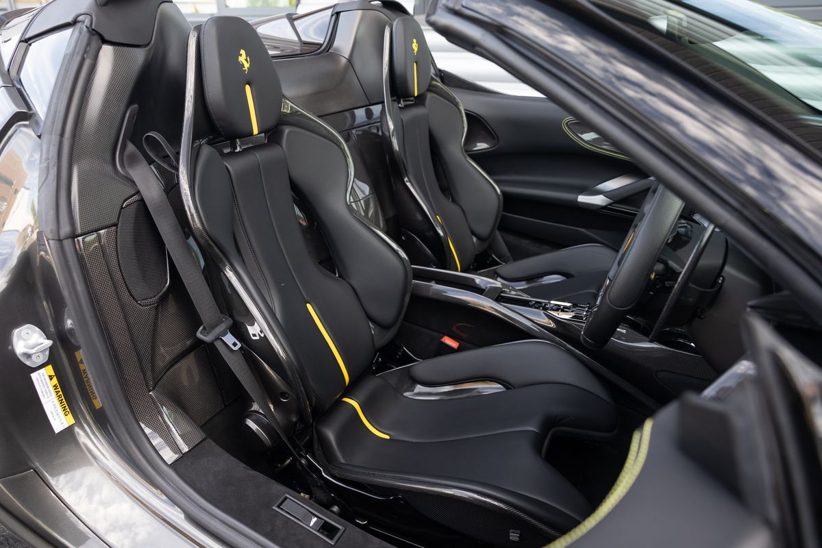 2022 Ferrari SF90 Spider Assetto Fiorano