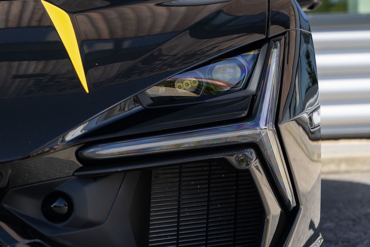 2025 Lamborghini Revuelto