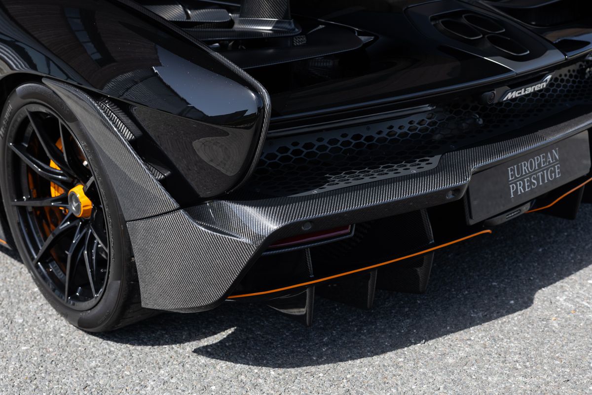 2019 McLaren Senna