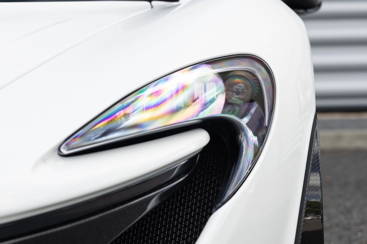 2014 McLaren P1