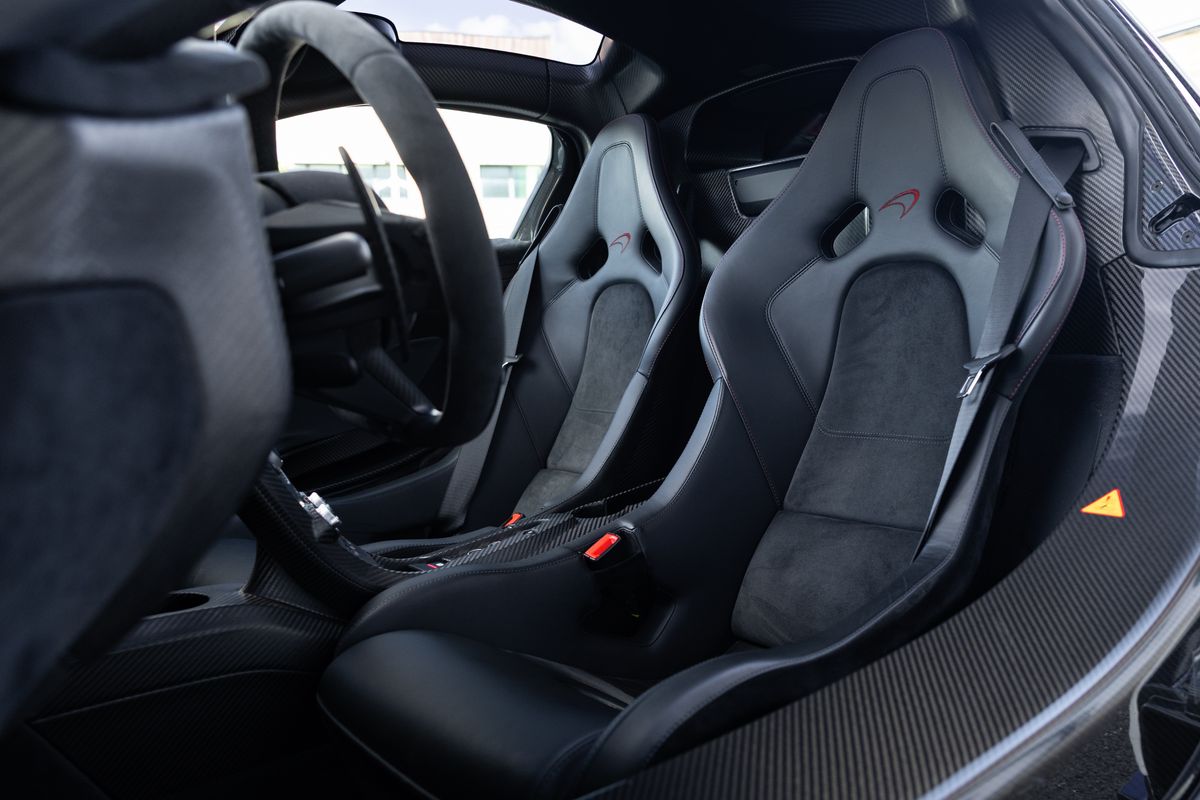 2014 McLaren P1