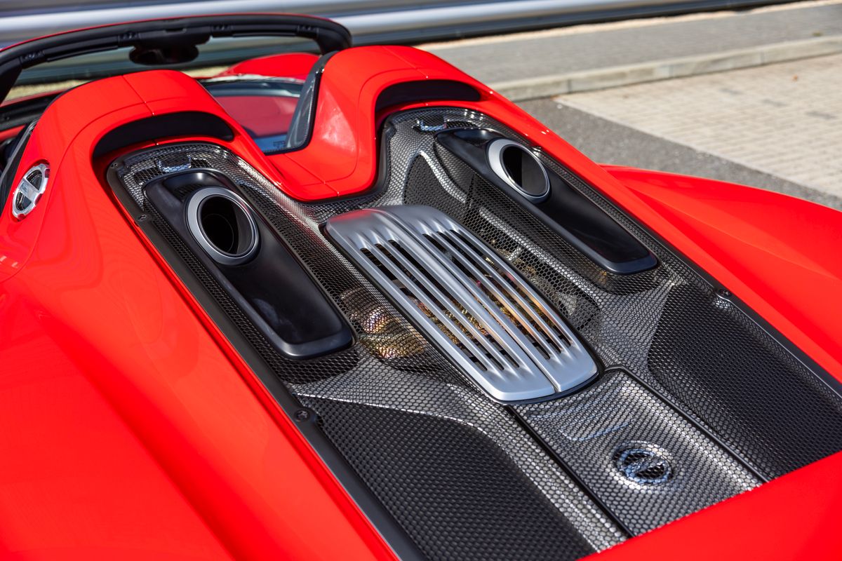 2015 Porsche 918 Spyder