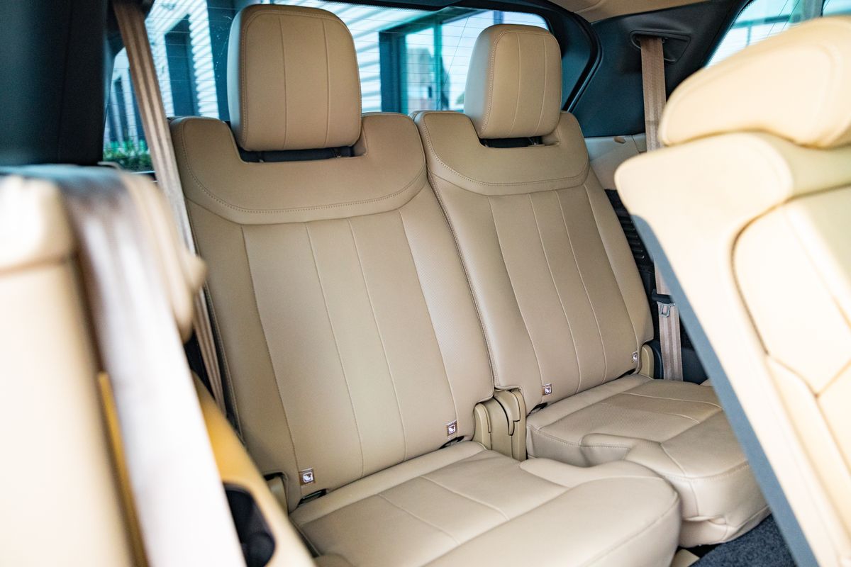 2025 Land Rover Range Rover P400 Autobiography LWB