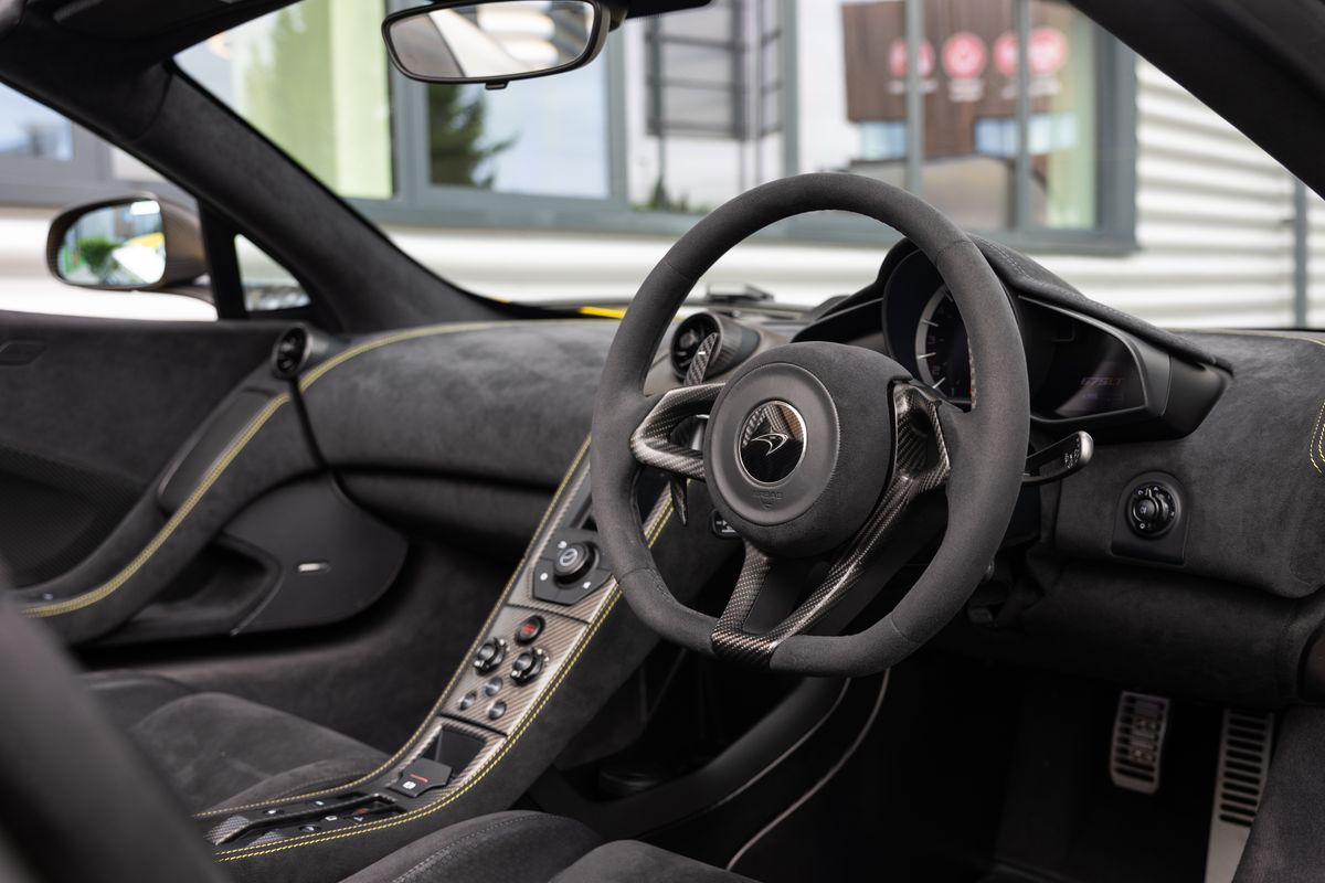 2016 McLaren 675LT Spider