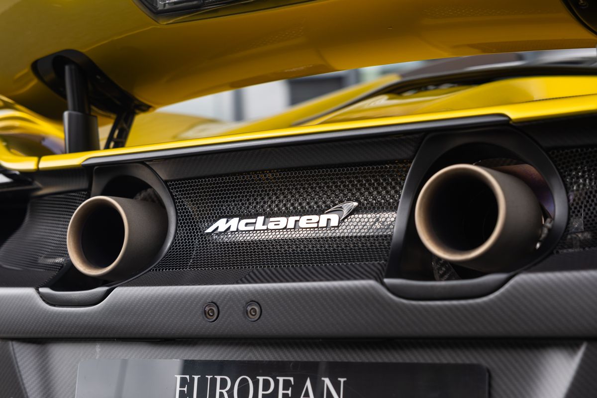 2016 McLaren 675LT Spider