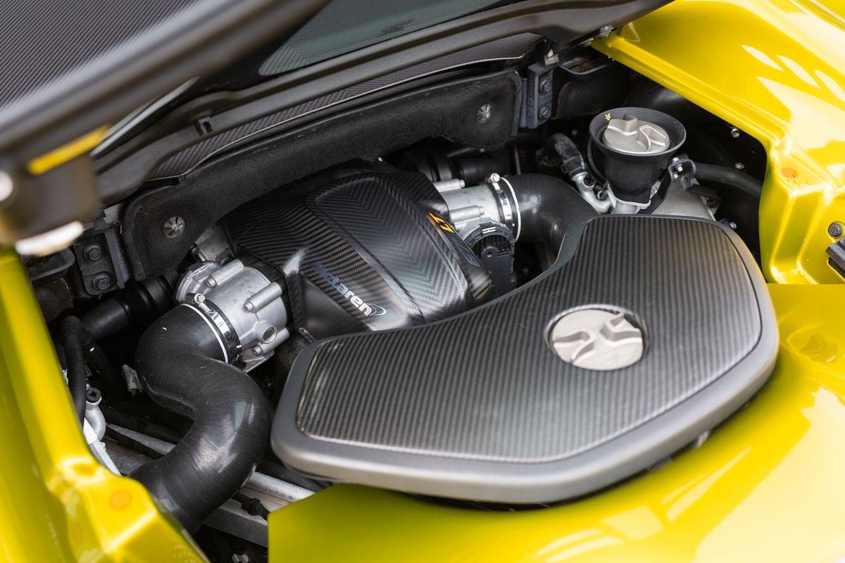 2016 McLaren 675LT Spider