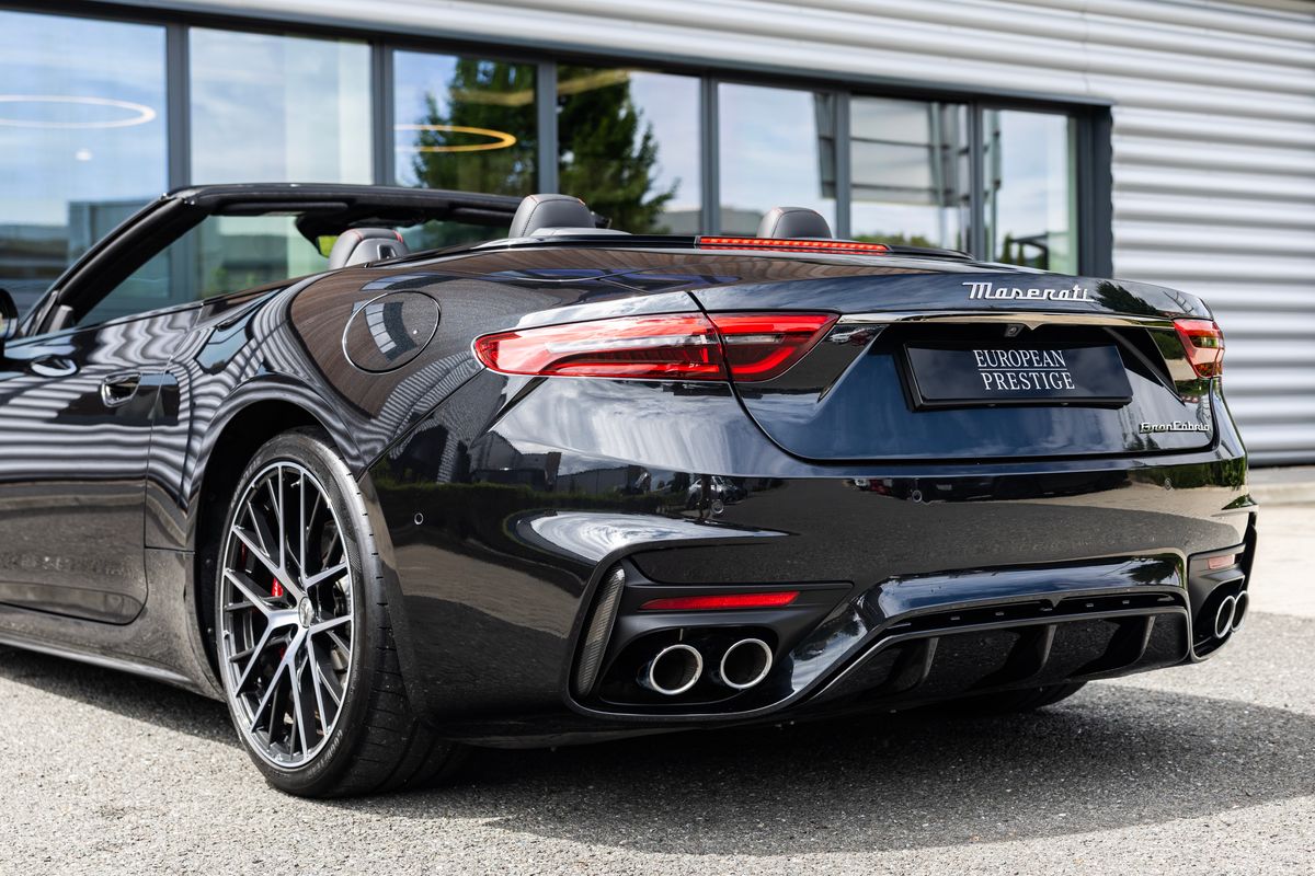 2025 Maserati GranCabrio Trofeo