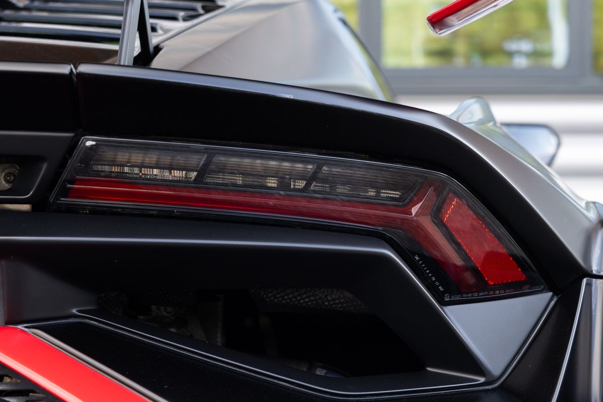2022 Lamborghini Huracan STO