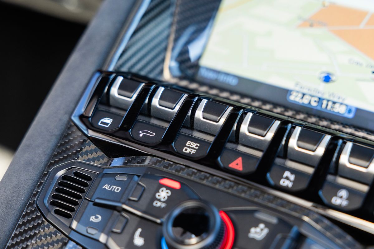 2022 Lamborghini Aventador Ultimae LP780-4 Roadster