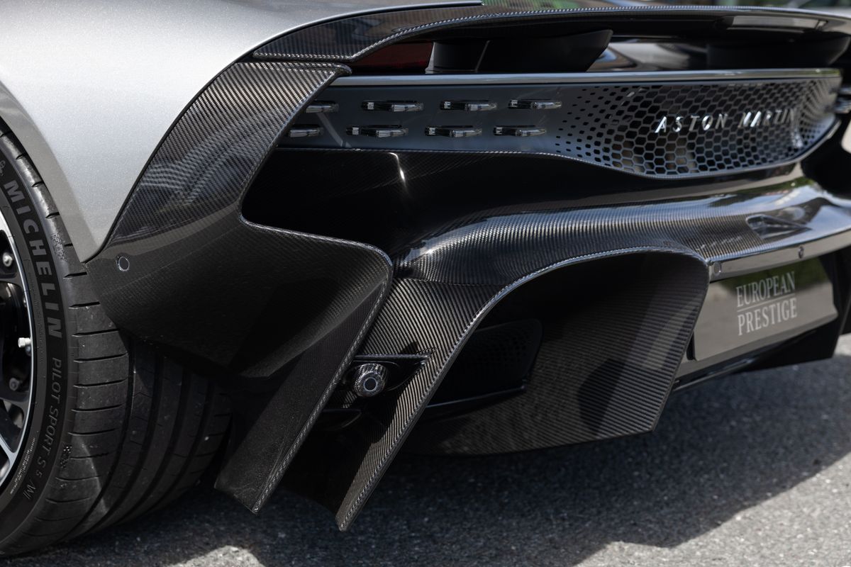 2026 Aston Martin Valhalla