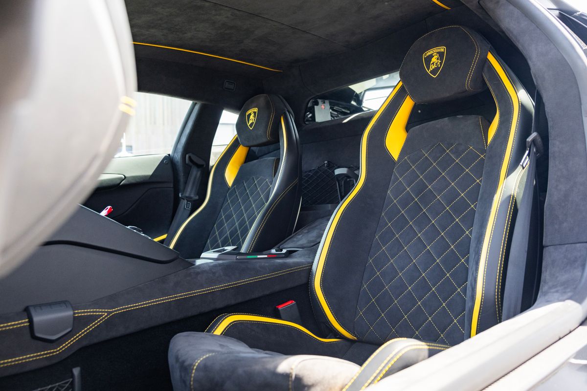 2018 Lamborghini Aventador S