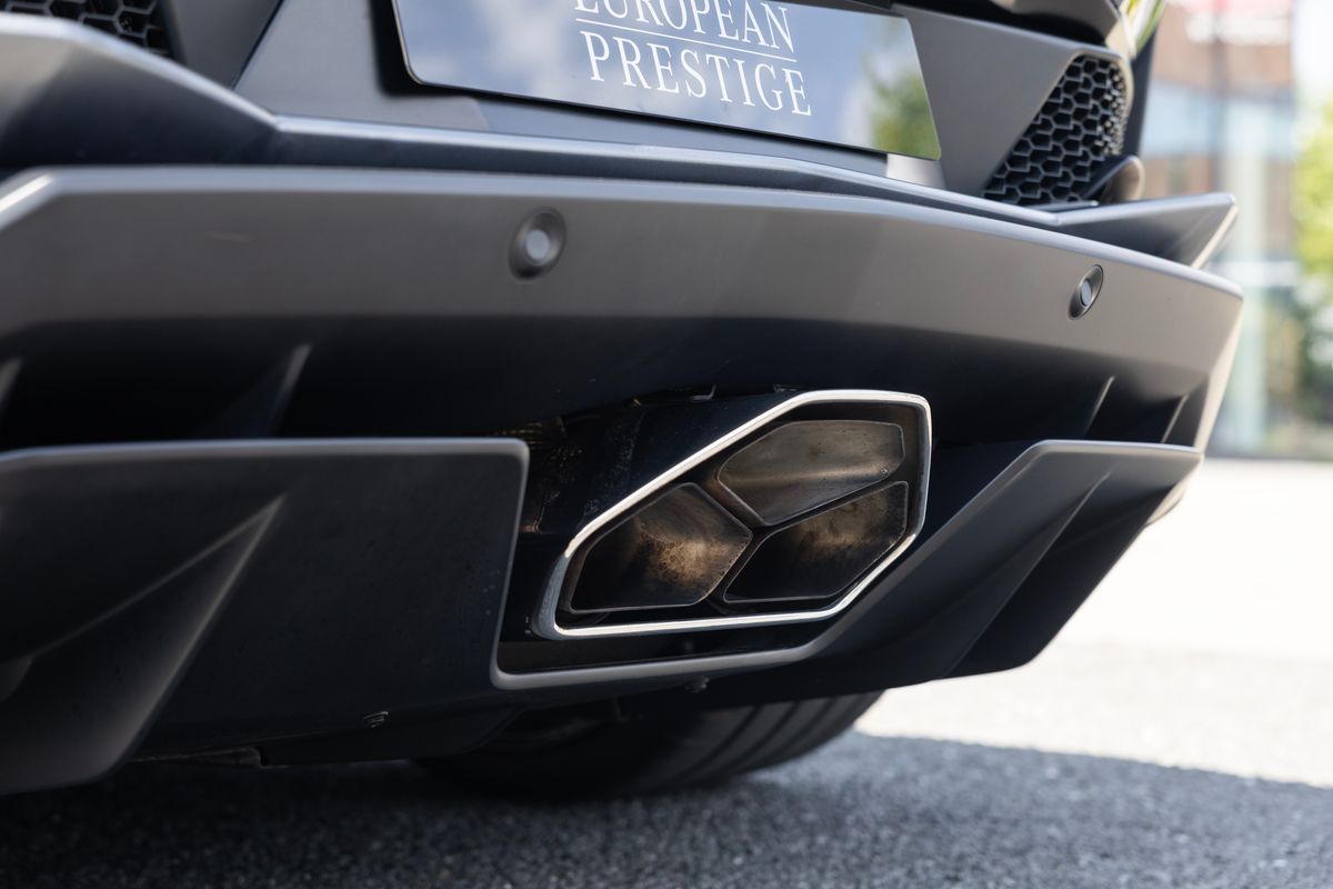 2018 Lamborghini Aventador S