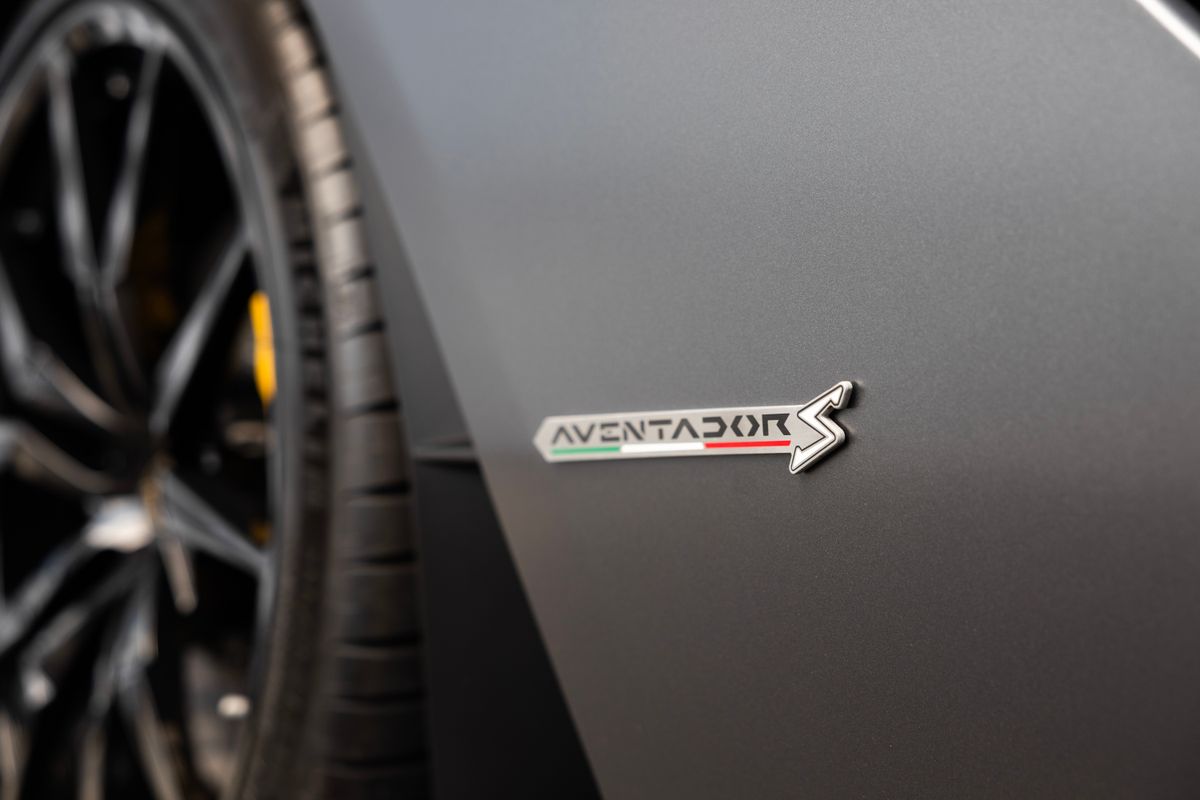 2018 Lamborghini Aventador S