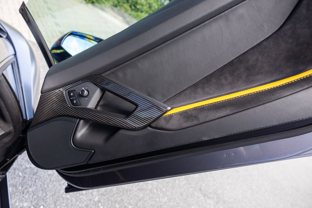 2018 Lamborghini Aventador S