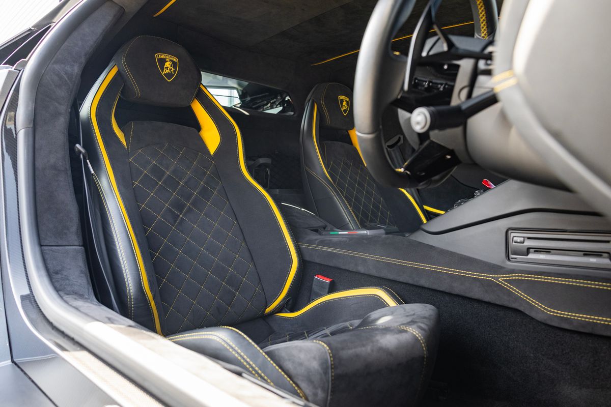 2018 Lamborghini Aventador S