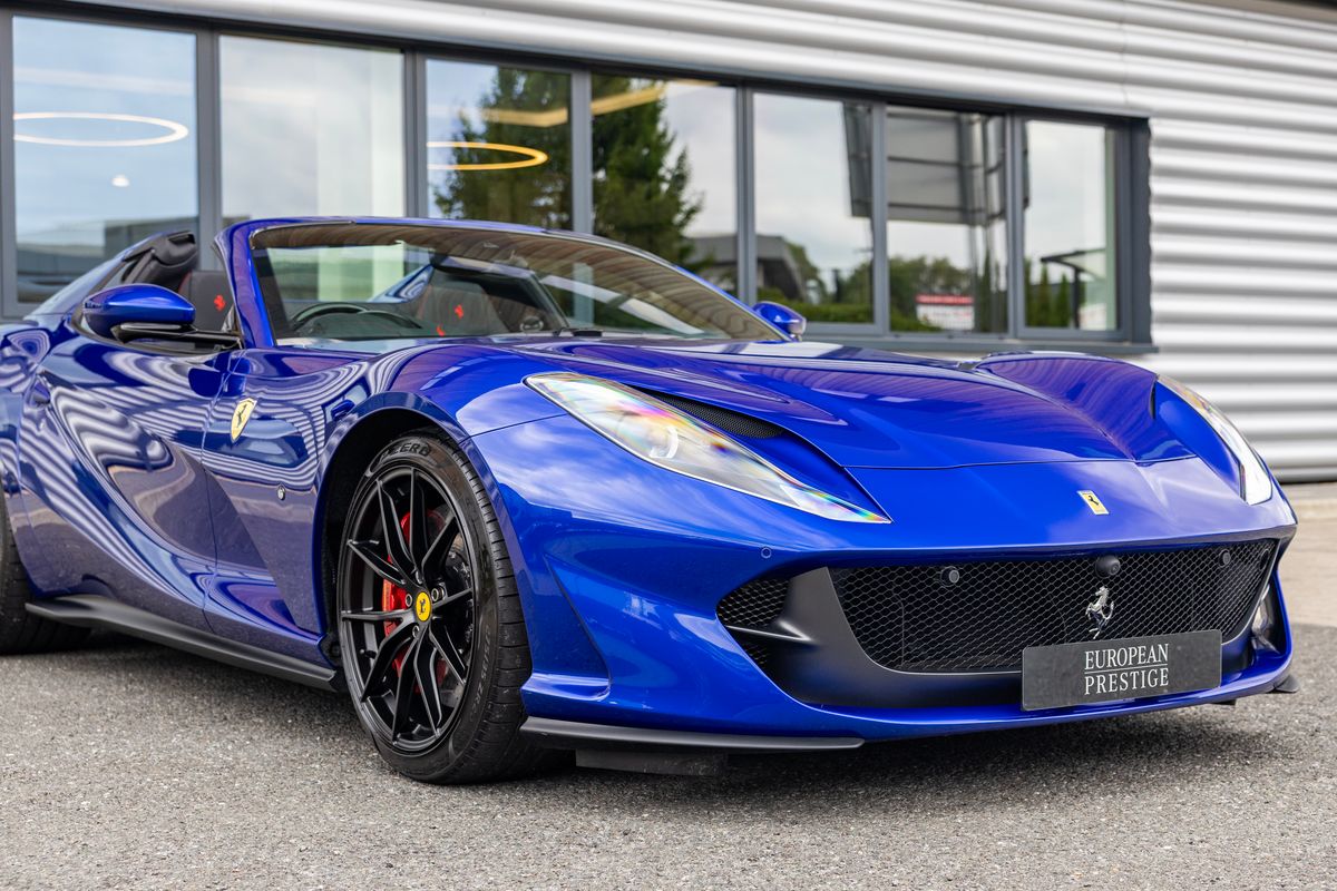 2021 Ferrari 812 GTS