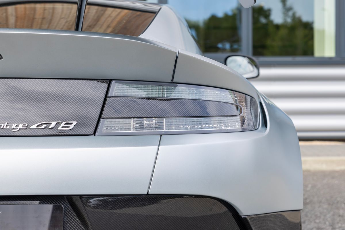 2017 Aston Martin Vantage GT8