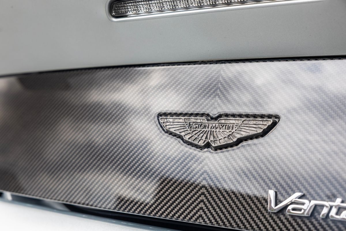 2017 Aston Martin Vantage GT8