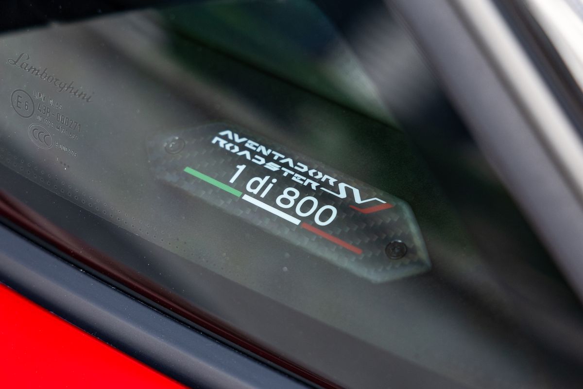2021 Lamborghini Aventador SVJ Roadster