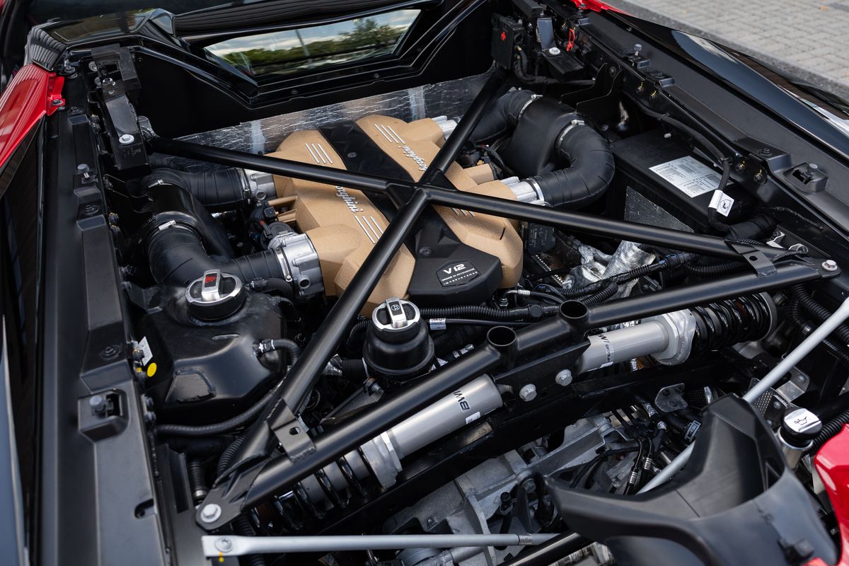 2021 Lamborghini Aventador SVJ Roadster