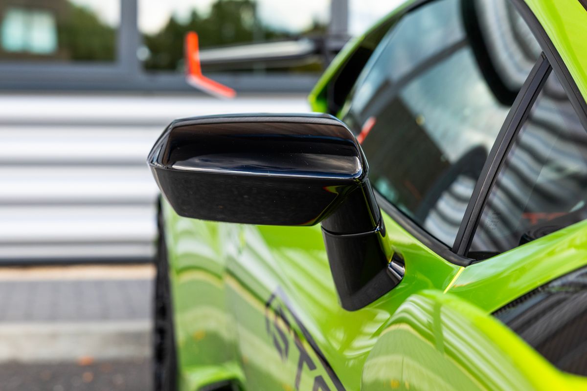 2023 Lamborghini Huracán STO