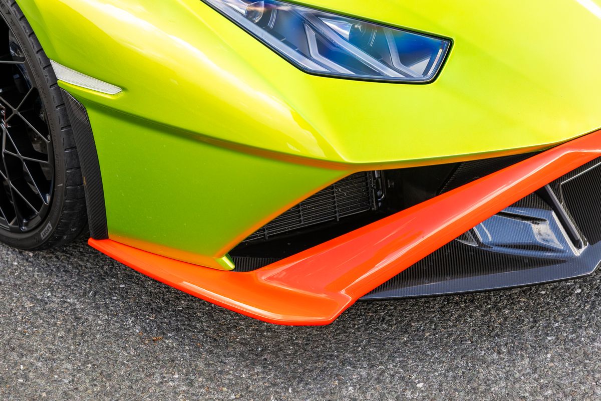 2023 Lamborghini Huracán STO