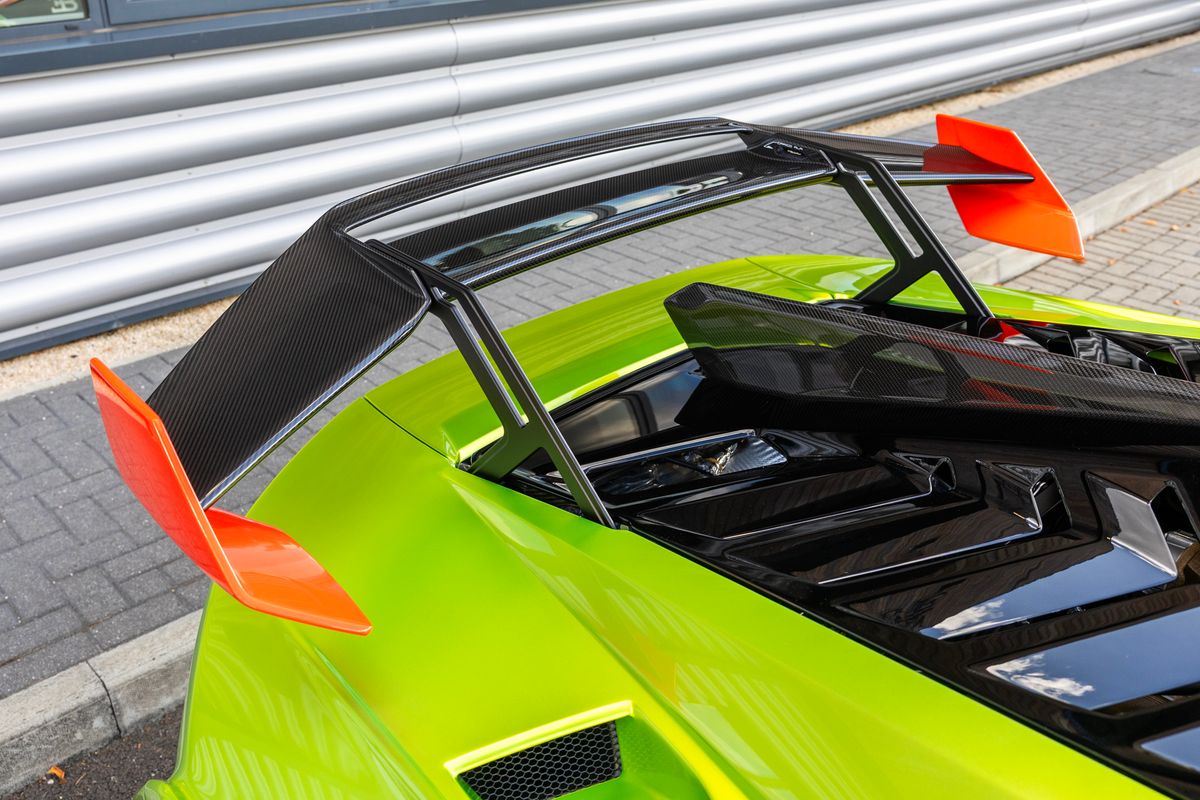 2023 Lamborghini Huracán STO