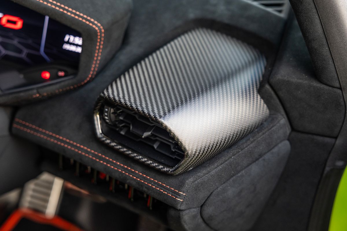 2023 Lamborghini Huracán STO